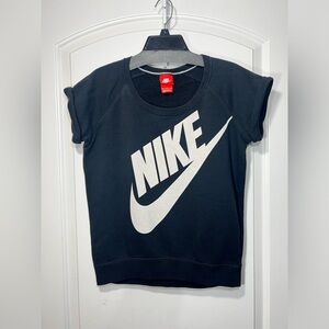 Nike Shortsleeved Sweatshirt